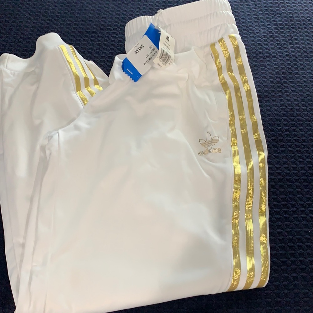 Adidas SS White Track Pant w gold trim sz Med